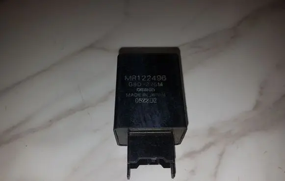 Mitsubishi Pajero Sport I Other relay MR122496