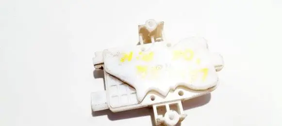 Mitsubishi Lancer Central locking motor mn127002 03x30