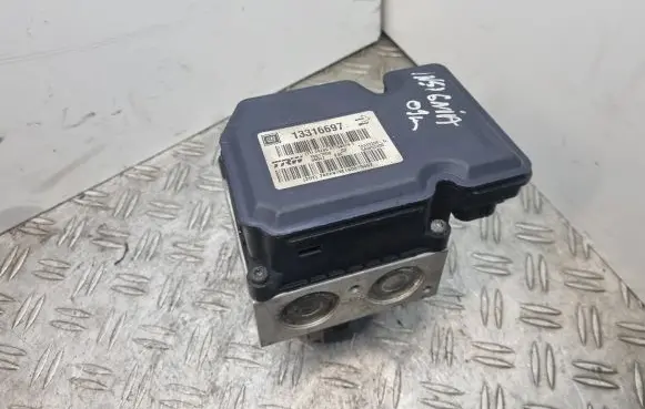 Opel Insignia A ABS Pump 13316697