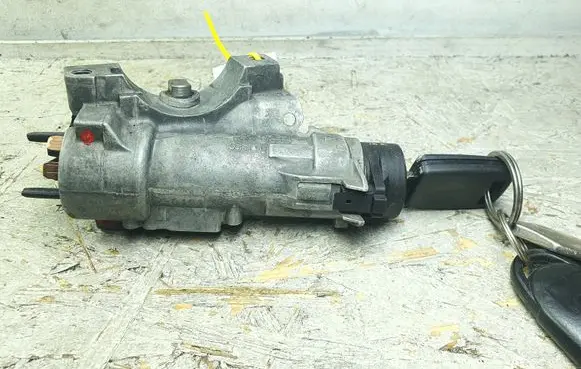 Audi A2 Ignition lock 4B0905851C