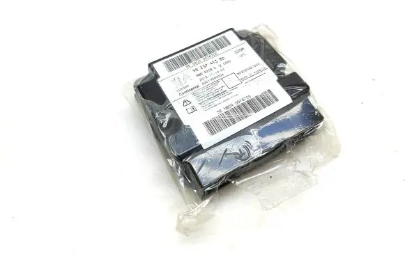 Peugeot 208 Airbag control unit/module 9823741380 A2C15940004 H025S0821D04