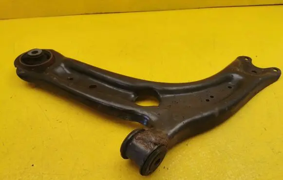 Volkswagen T-Roc Front lower control arm/wishbone