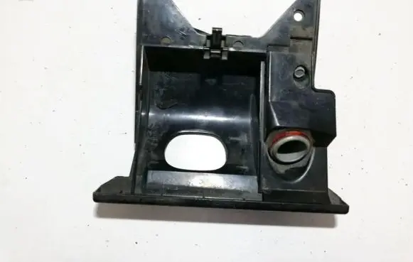 Car ashtray