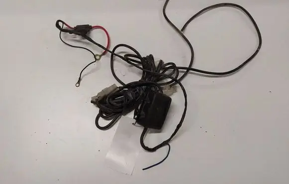 Peugeot 607 Day light relay