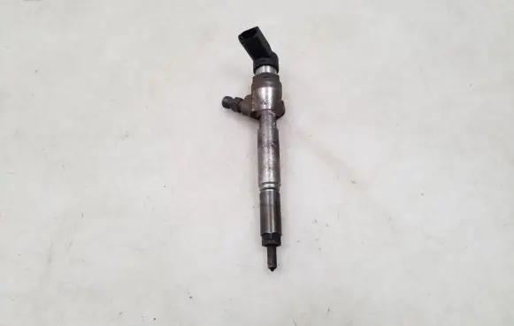 Renault Scenic II - Grand scenic II Fuel injector 8200380253
