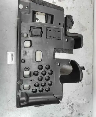 Mercedes-Benz S W221 Dashboard lower bottom trim panel A2216801439