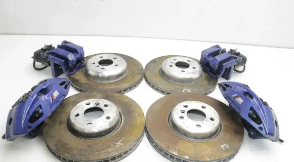 BMW 4 G22 G23 G24 G26 Brake discs and calipers set 