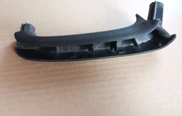 Volkswagen PASSAT B3 Rear door handle trim 357867179