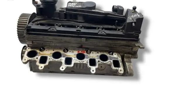 Volkswagen PASSAT B6 Engine head 03L103373E 03L103469 03L103286