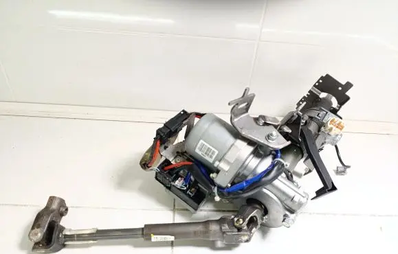 Nissan Juke I F15 Power steering pump 48810BA66B 113527006