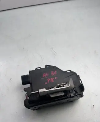 Audi A4 S4 B6 8E 8H Front door lock PA66306GF 8E2837015C