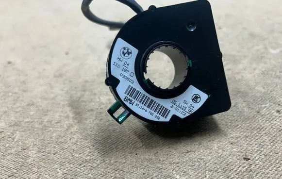 BMW 3 E46 Steering angle sensor 37146760232 6760232