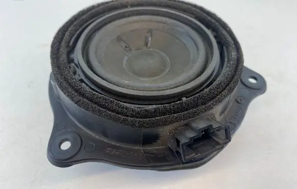 Audi A6 S6 C6 4F Front door speaker 4F0035411E 280375003