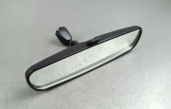 Rear view mirror (interior)