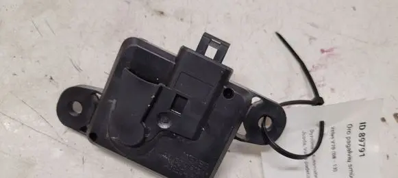 Volvo V70 Airbag deployment crash/impact sensor 09133263