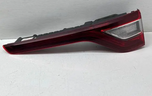 Renault Megane IV Tailgate rear/tail lights 265507555R