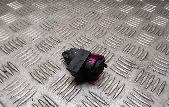 Audi A5 8T 8F Brake pedal sensor switch 4F0945459B