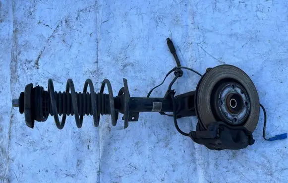 Peugeot 208 Front wheel hub spindle knuckle 9804831180