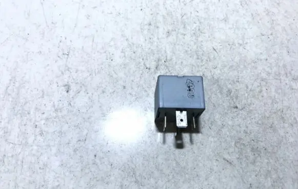 Volkswagen Caddy Other relay 141951253b 20240072