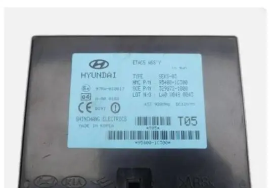 Hyundai Getz Immobilizer control unit/module 954001C300 3298721000 97KA010017
