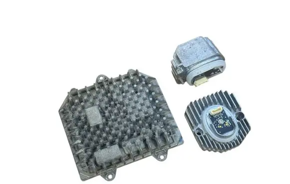 BMW 5 G30 G31 G38 LED ballast control module 7472765