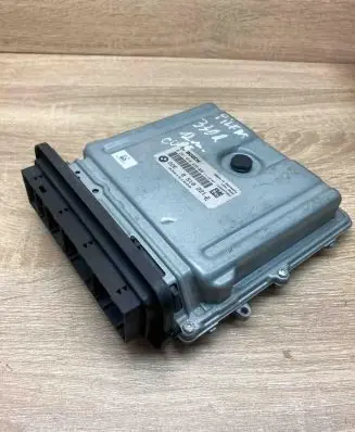 BMW 3 E90 E91 Engine control unit/module ECU 8510221 0281016838