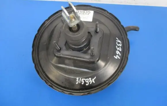 KIA Carnival Brake booster