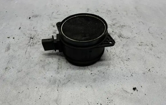 BMW 5 E60 E61 Mass air flow meter 7805415 11242929 0281002936