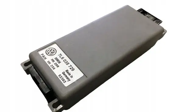 Volkswagen Touareg II Phone control unit/module 7L6035729