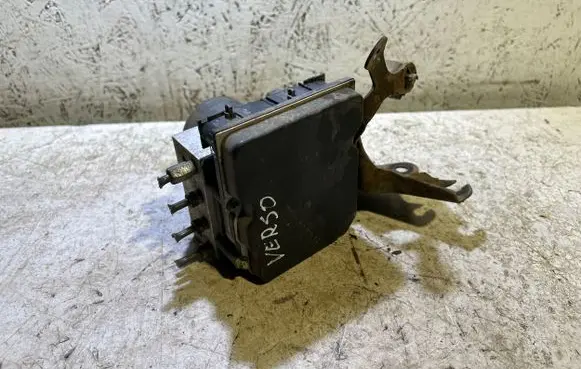Toyota Verso ABS Pump 0265251488 10121663810 4454