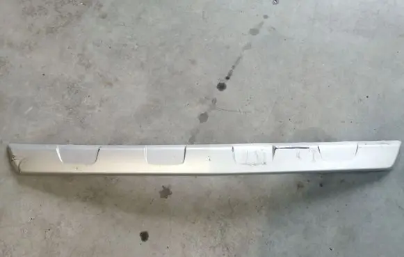 Buick Encore I Front bumper splitter molding 95276671