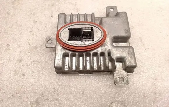 BMW 7 F01 F02 F03 F04 Headlight ballast module Xenon 7237647 W003T20071