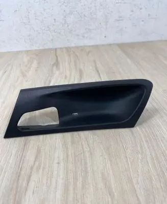 BMW X5 E70 Other front door trim element 6973735 773201