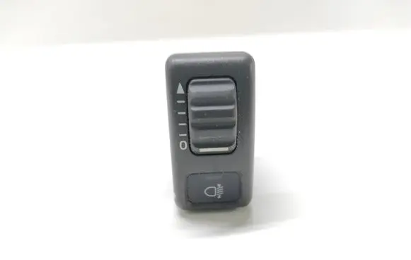 Volvo S70 V70 V70 XC Headlight level height control switch 9162960 98W09K