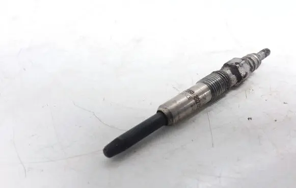Audi A4 S4 B5 8D Glow plug 0250202022
