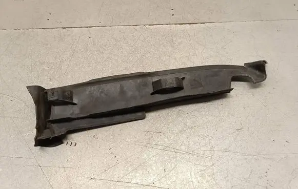 Audi A3 S3 8V Fender end trim 8V0821169D
