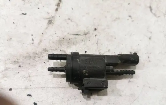 Valve vacuum