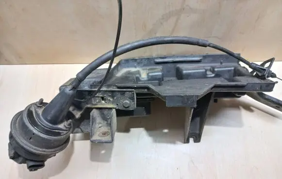 Chrysler Voyager Battery tray 4716740 64577G M0LD2452