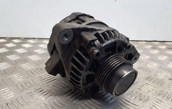 Toyota Yaris Generator/alternator 276500Y430 1042113020