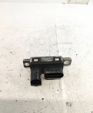Volvo V60 Glow plug pre-heat relay 31459300