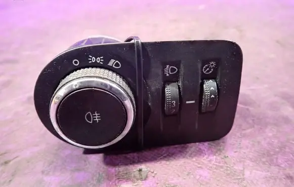 Opel Corsa D Light switch