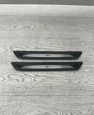 BMW 3 F30 F35 F31 Front sill trim cover 8051037 07768JL