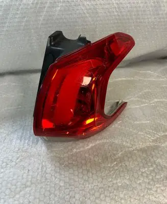 Peugeot 2008 I Rear/tail lights
