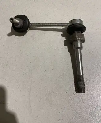 Maserati Ghibli Front anti-roll bar/stabilizer link 