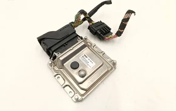 BMW 5 F10 F11 Adblue control unit 7394466 0281030962 002001000