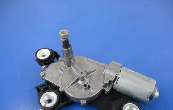 Ford Mondeo MK IV Rear window wiper motor 7S71-A17K441-AC