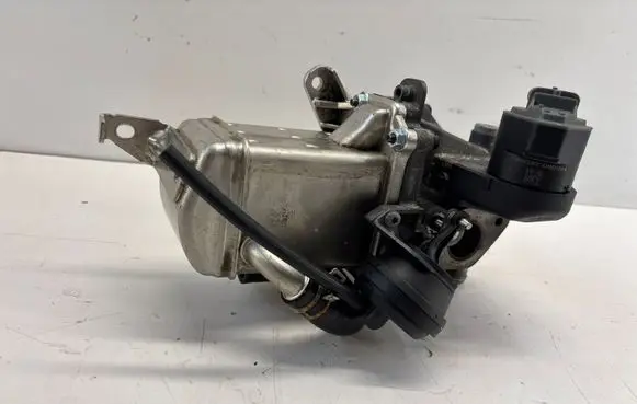 Volvo V60 EGR valve cooler 31422119