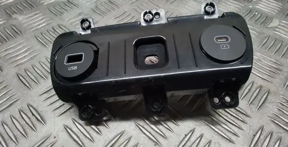 KIA EV6 USB socket connector 96123CV010