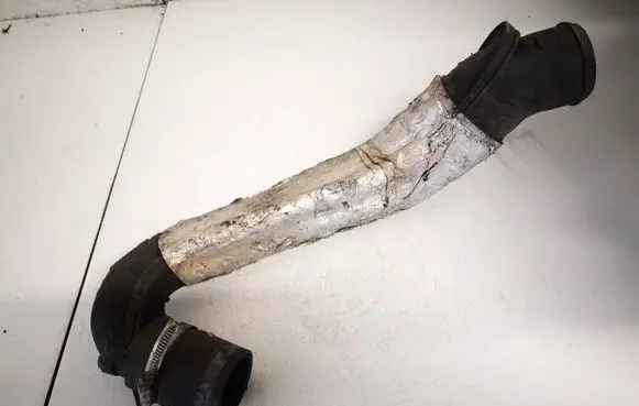 Citroen Xsara Intercooler hose/pipe 9649013380