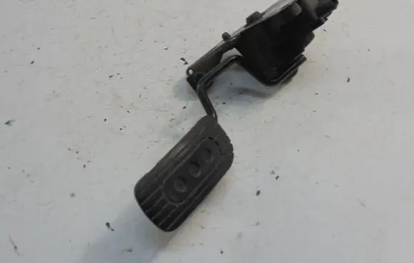 Nissan NV200 Accelerator pedal position sensor 18002BJ91A